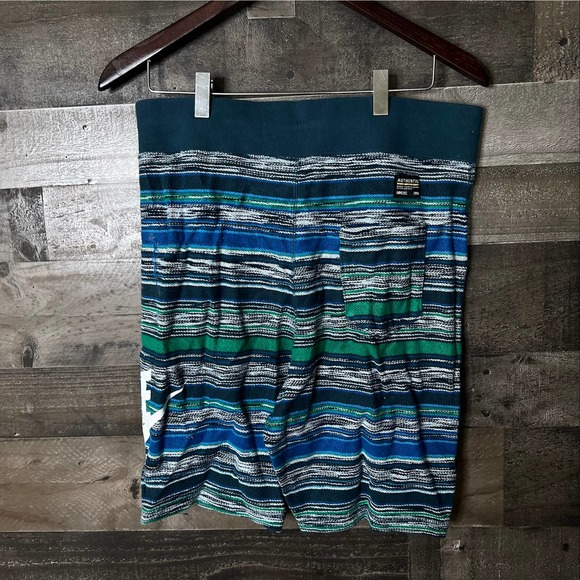 SOLD Nike FC Venom Shorts Medium - Picture 2 of 2